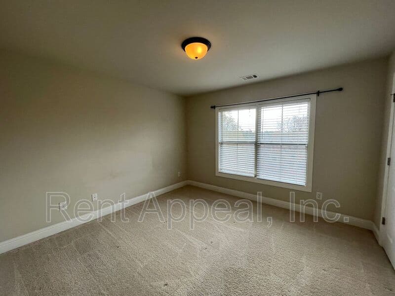 Alpharetta House: 4863 Carre Way
