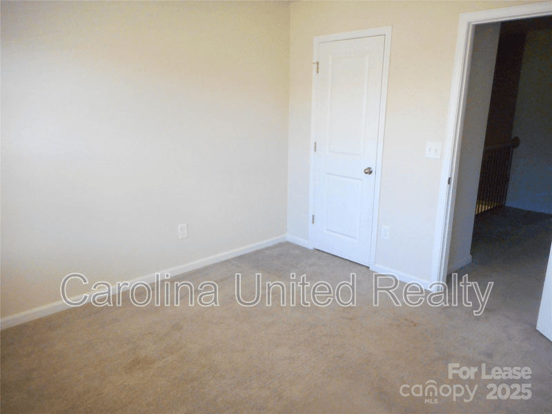 Charlotte Townhome: 12715 Wandering Brook Dr