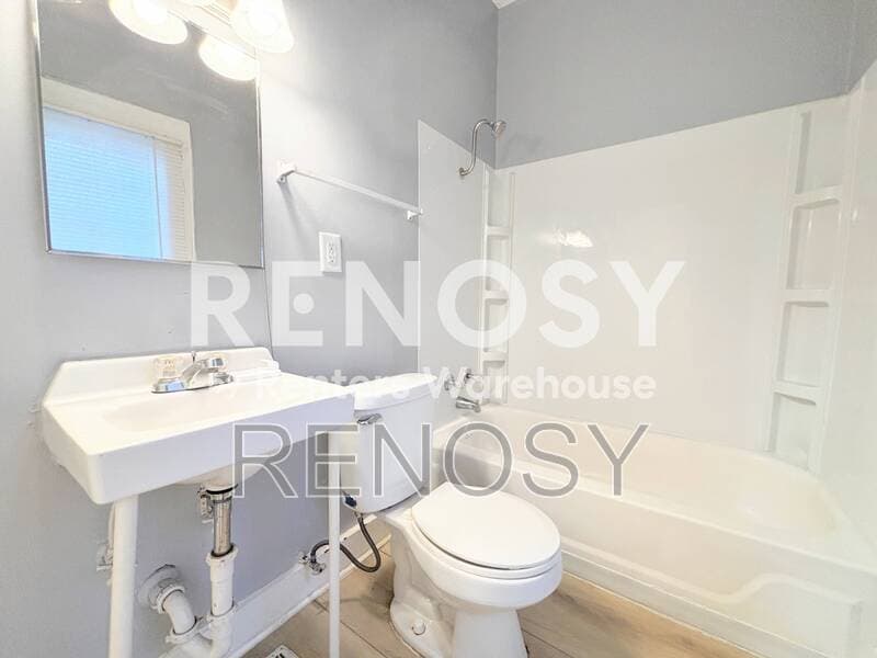 Des Moines Condo: 840 16th St