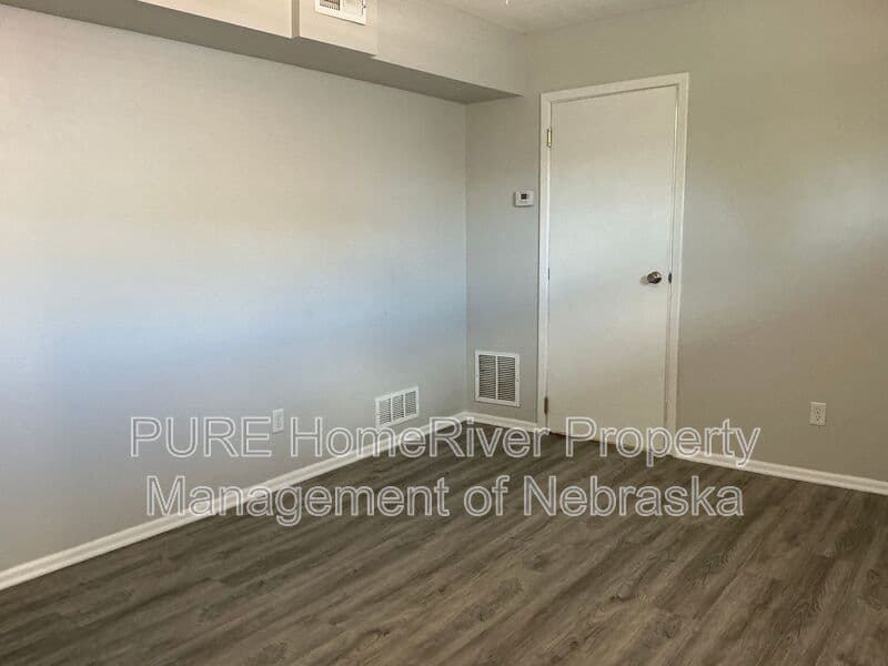 Omaha Condo: 4422 S 25th Street