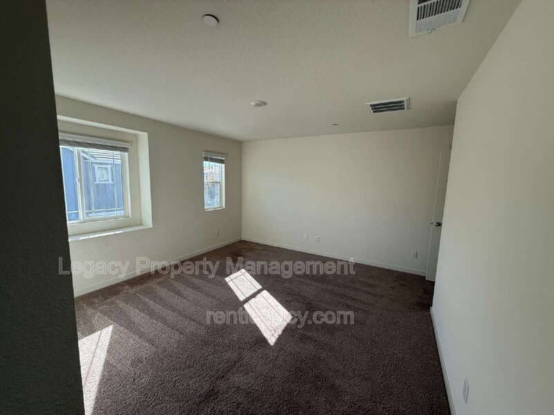 Sacramento House: 4364 White Ash Ln