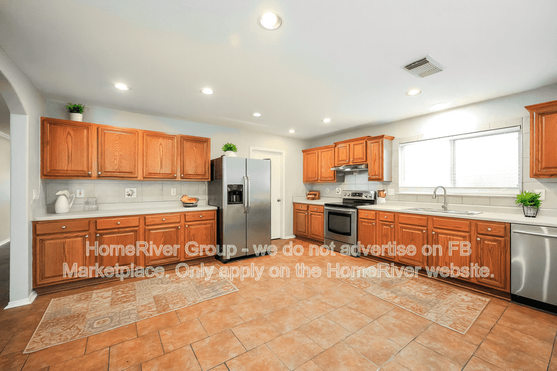 San Antonio House: 8207 Donley Pond