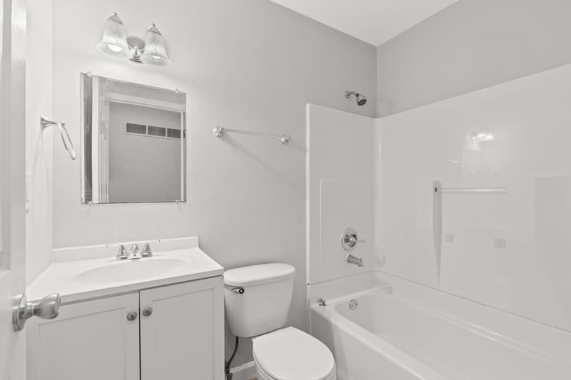Saint Charles House: 1517 Lincoln Drive