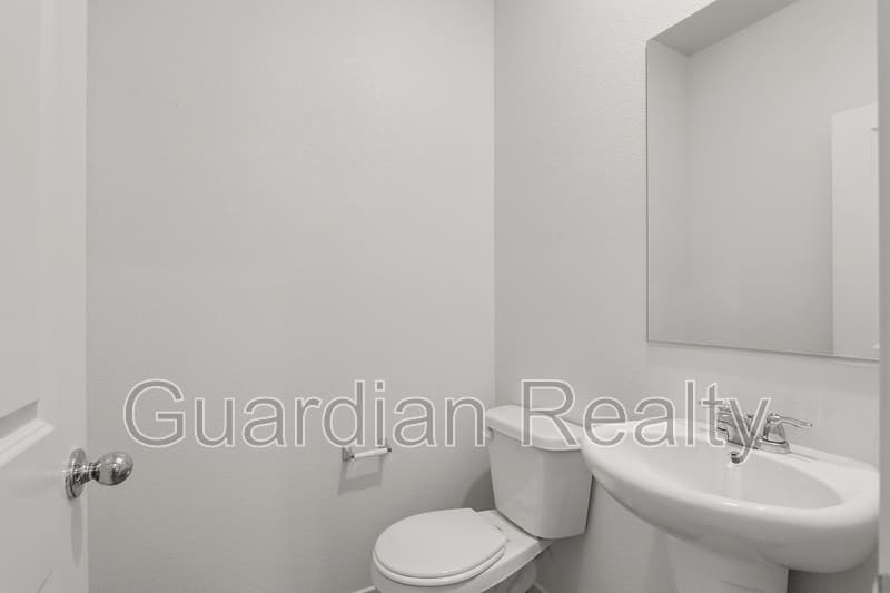 Henderson Townhome: 503 Blue Ridge Cove Ct