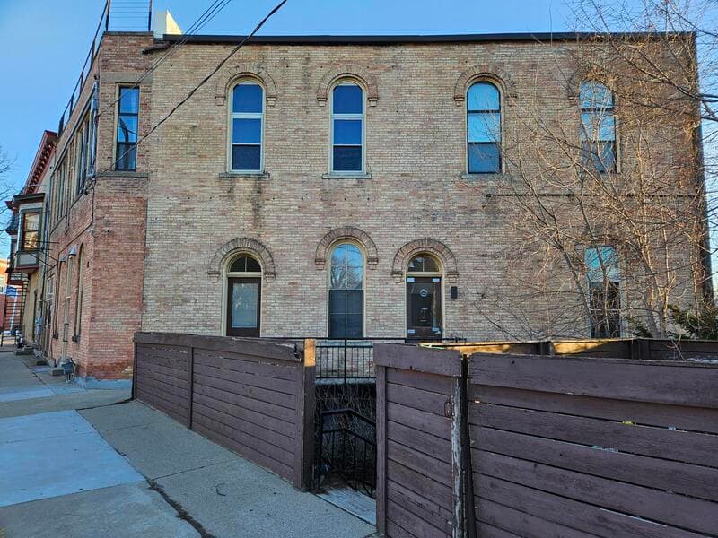 Berlin Condo: 107 Water Street