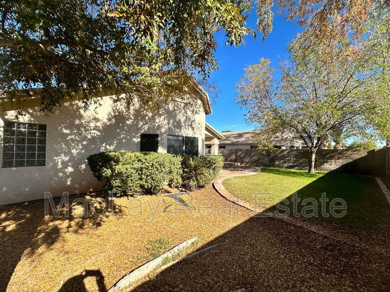 Chandler House: 1831 W. Havasu Way