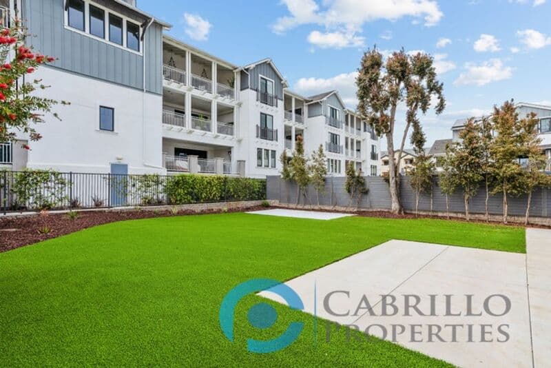 Carlsbad Condo: 885 Home Ave