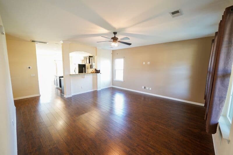 Pooler House: 43 Sand Valley Ct