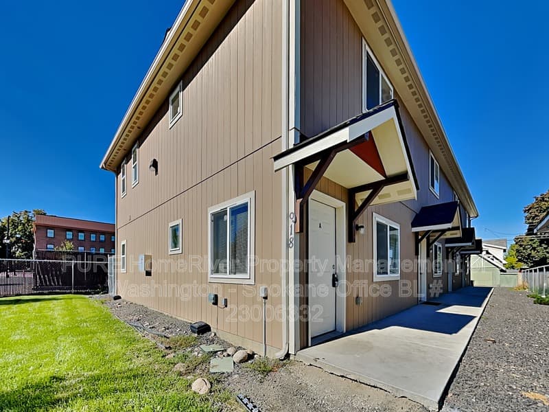 Spokane Condo: 918 W Mansfield Ave