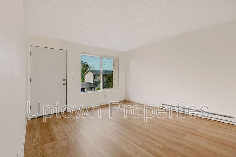 Portland House: 13000 NW Cornell Road