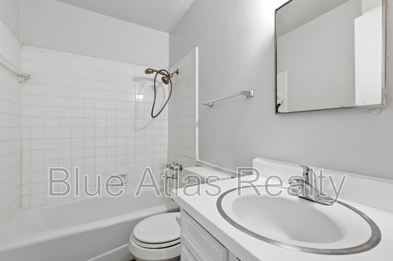 Denton Condo: 225 Bryan Street - 7