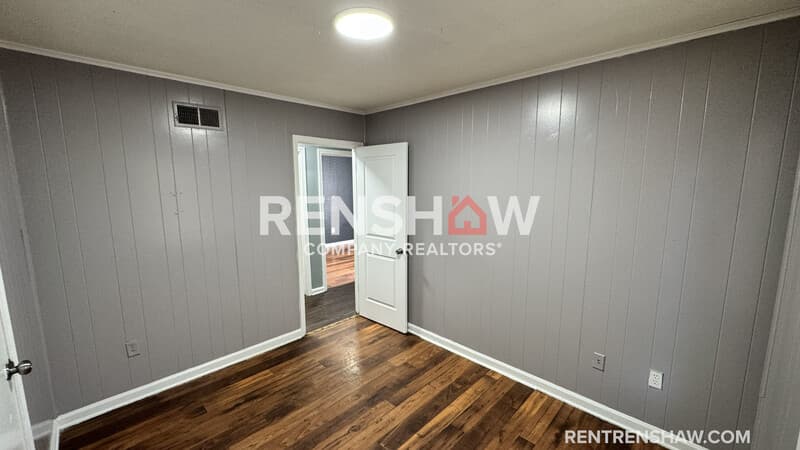 Memphis House: 617 Benham Ave