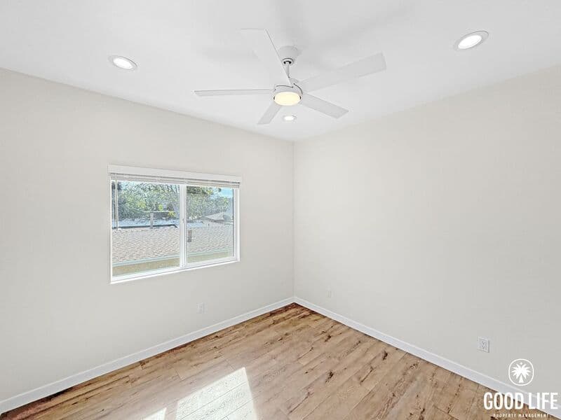San Diego House: 5108 Savannah St