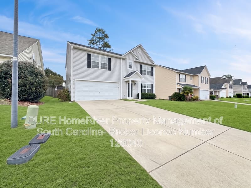 Lexington House: 345 Cape Jasmine Way
