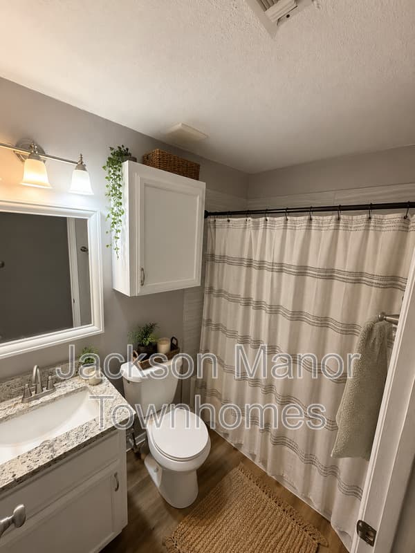 Greenville Townhome: 3000 Webb Ave