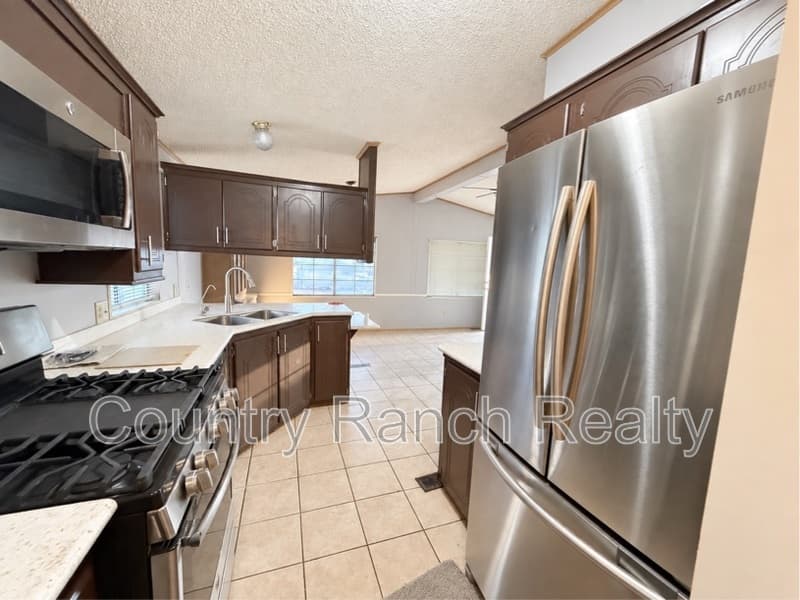 Bullhead City House: 530 Havasu Lane