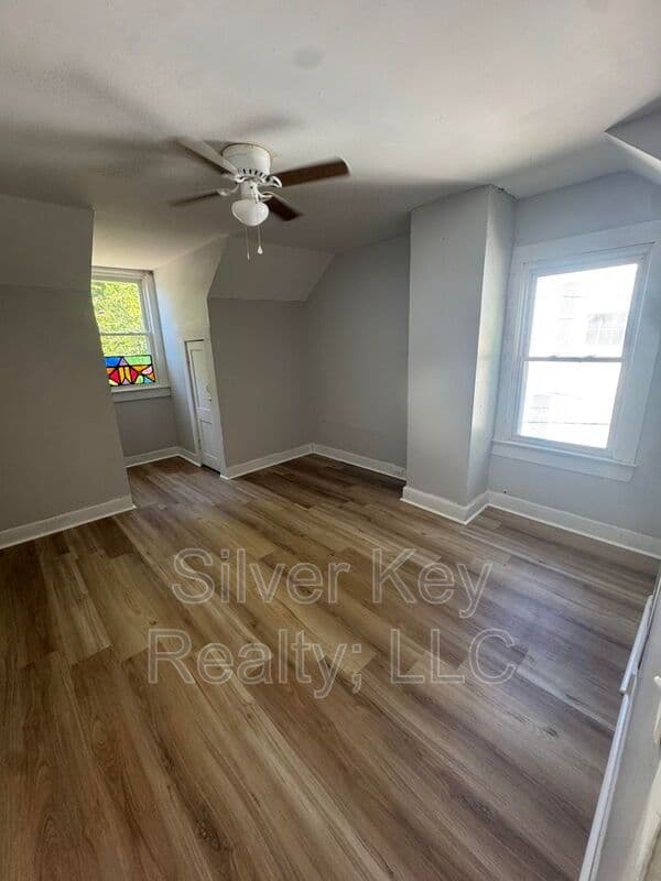 Athens Condo: 107 Forrest Avenue