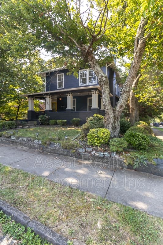 Knoxville Condo: 602 Caswell Avenue