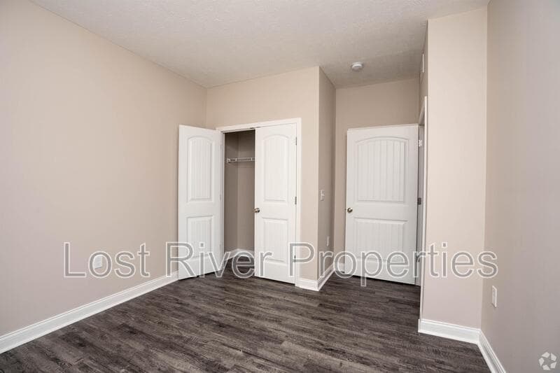 Bowling Green Condo: 4563 Wal Valley Way