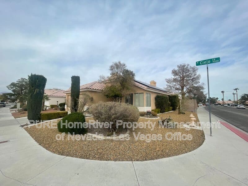 Las Vegas House: 4500 N. Cielo Lane
