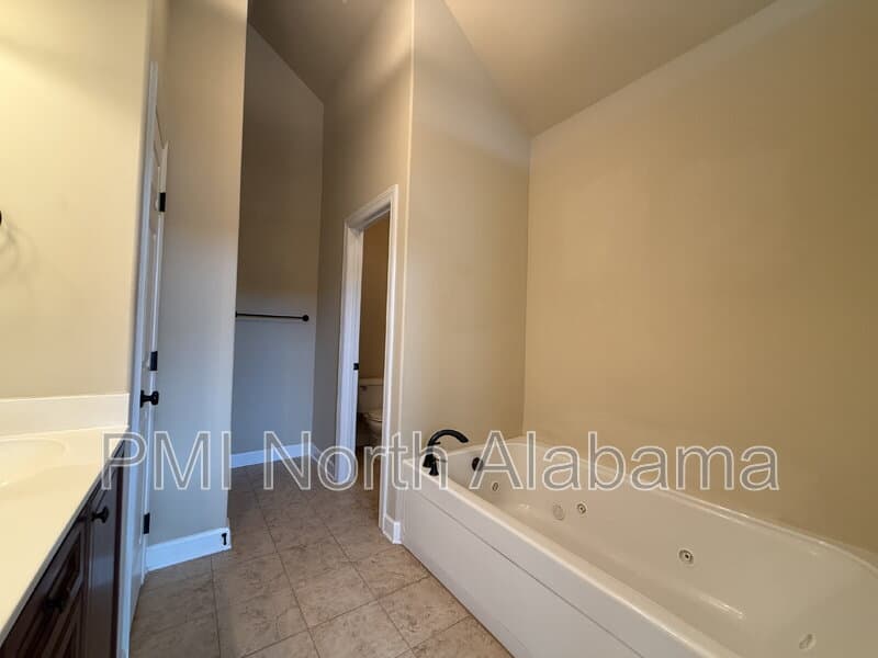 Huntsville Townhome: 1012 Scarlet Woods