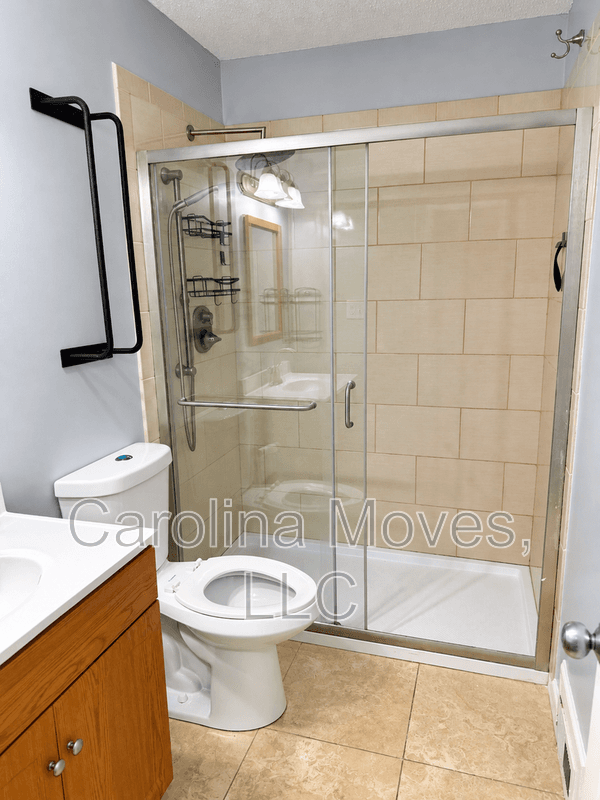 Taylors Townhome: 812 Reid School Rd.