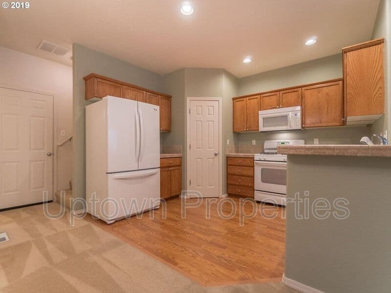 Beaverton House: 17158 SW Marty Ln