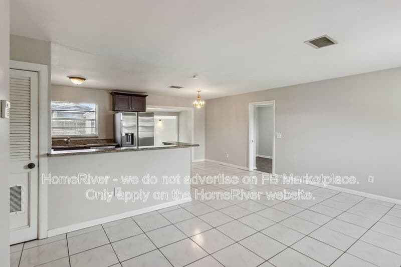 Brandon House: 712 Clayton St