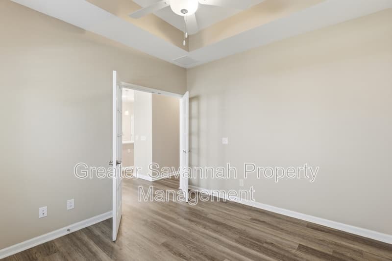Pooler Townhome: 130 Danbury Court