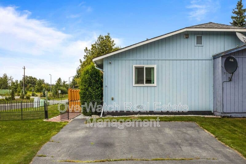 Anchorage Condo: 10601 Boysenberry Pl.