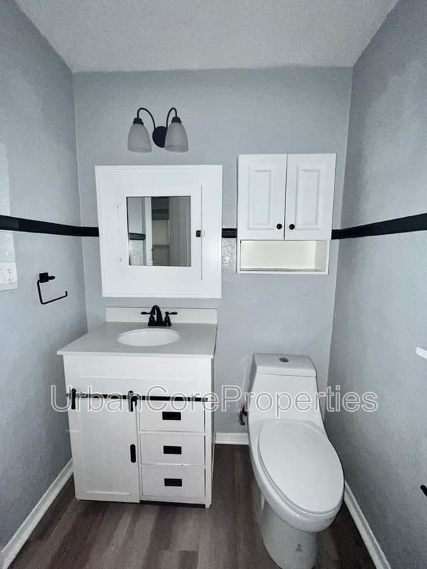 St. Petersburg Condo: 610 5th Ave N