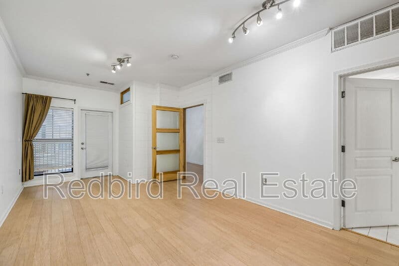 Nashville Condo: 1803 Broadway