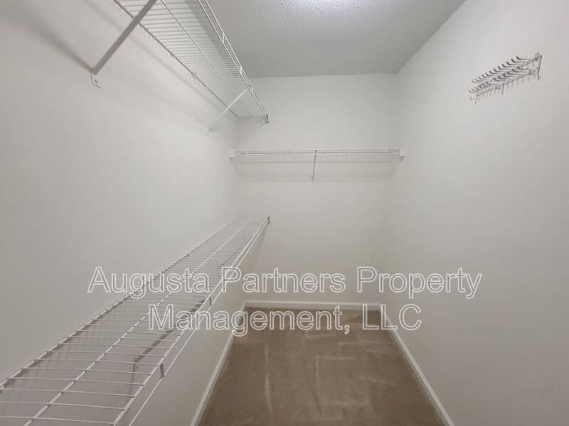 Hephzibah House: 2312 Perot Drive