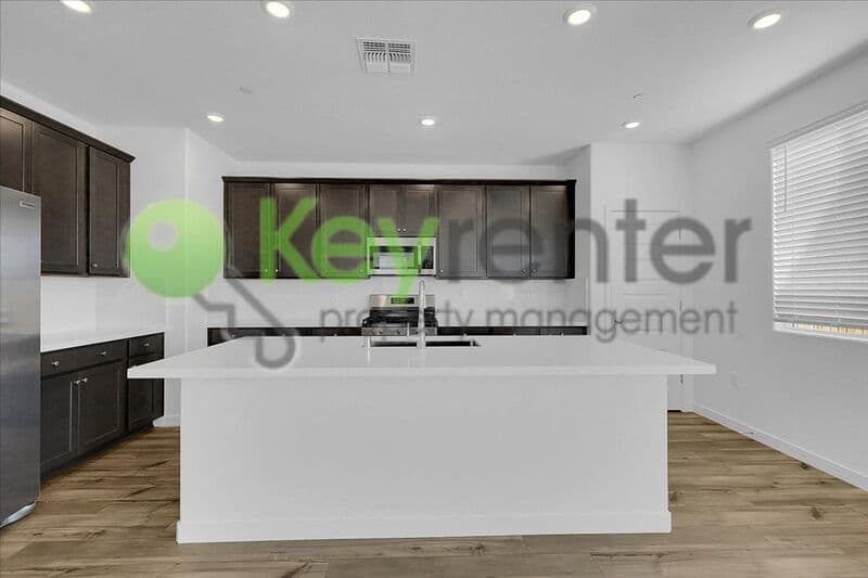 Plumas Lake House: 2061 Hesperian Drive