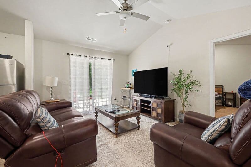 Charlotte House: 1329 Nia Road