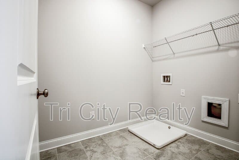 Peachtree City House: 602 Skye Ct