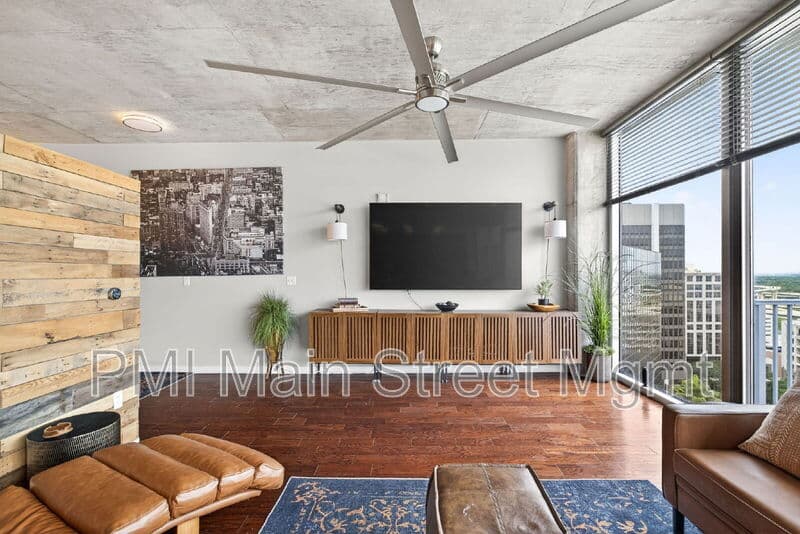 Orlando Condo: 155 South Court Avenue