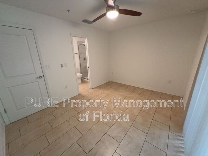 Ocala House: 318 NE 7 Terrace