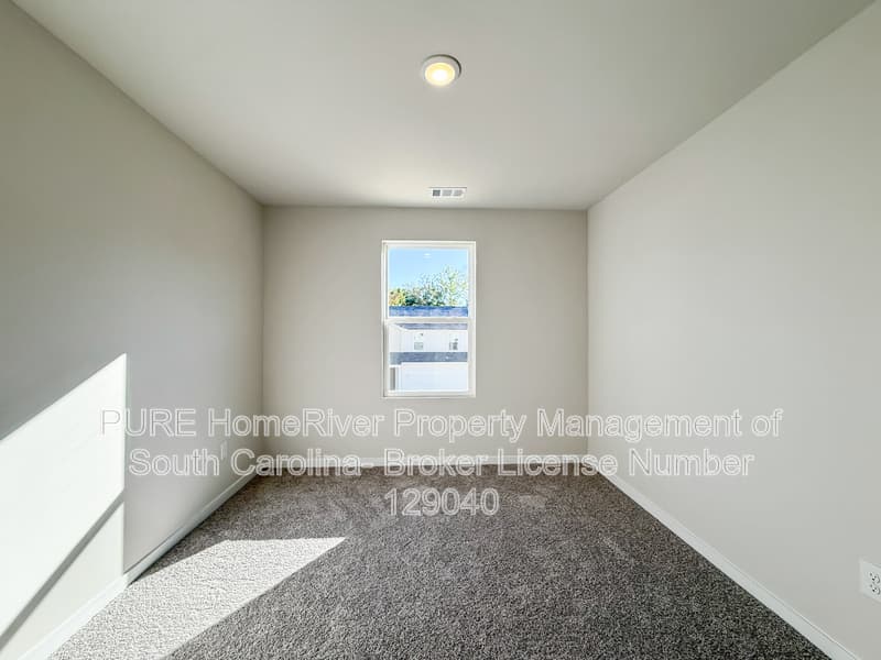 Spartanburg House: 491 Sundown Dr