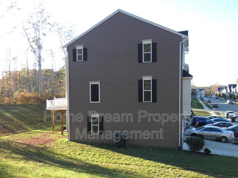 Spotsylvania Courthouse House: 6304 Crittenden Lane