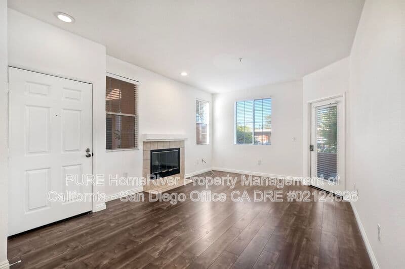 San Diego House: 18812 Caminito Cantilena
