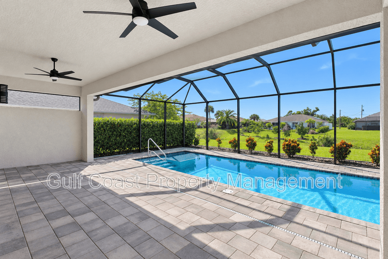 Rotonda West House: 5 Sportsman Place