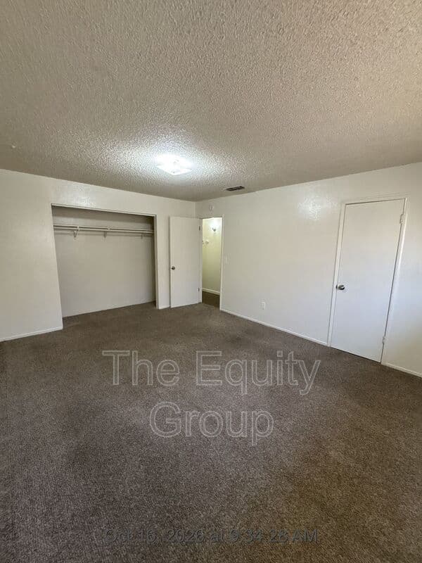 Visalia Condo: 615 S Demaree St