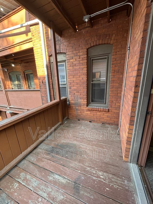Northampton Condo: 18 Orchard Street - 2