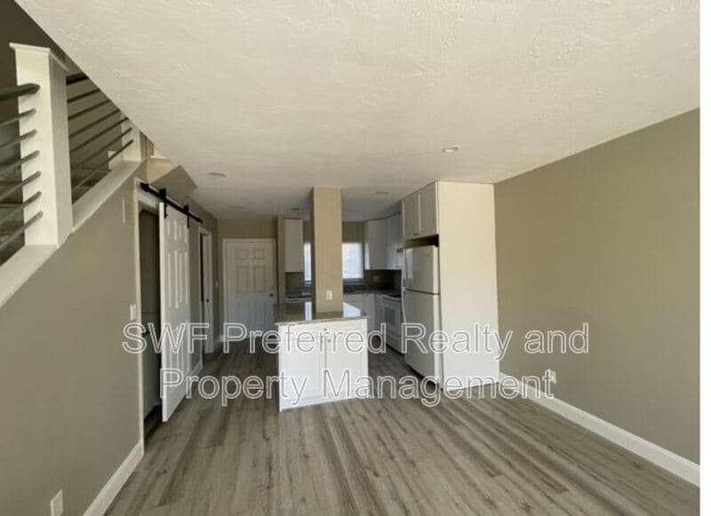 Cape Coral Townhome: 512 Southeast 43rd Street