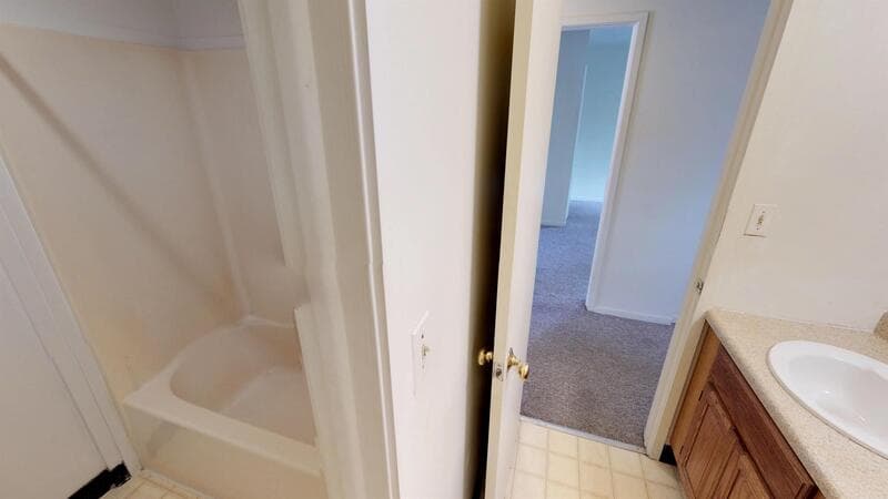 Ann Arbor House: 126 Hill Street