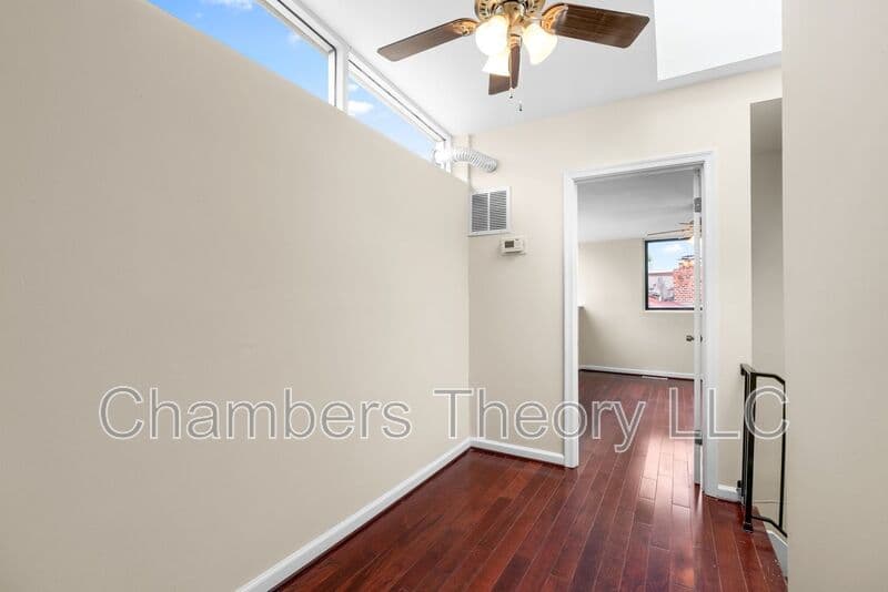 Washington Condo: 533 Florida Avenue NW