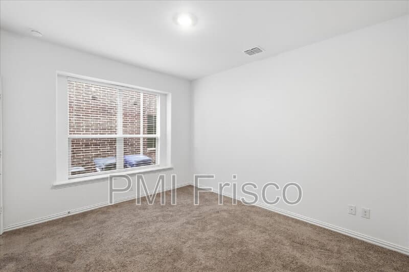 McKinney Condo: 8316 Catalpa Ln