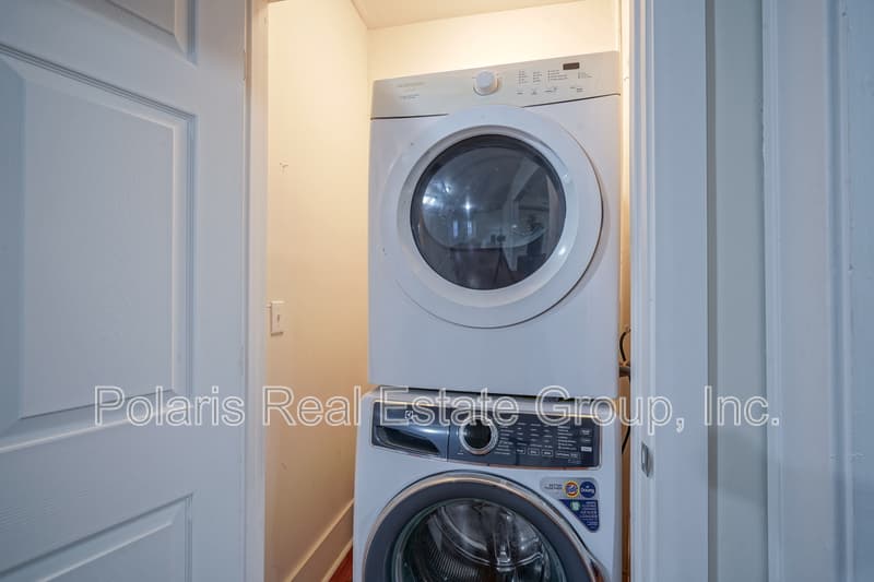 Lebanon Condo: 208 W Williams St