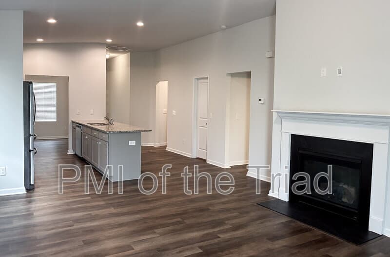 Winston Salem House: 448 Infinity Cir
